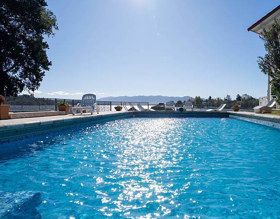 Galería - Piscina climatizada de Buena Vista Bungalows